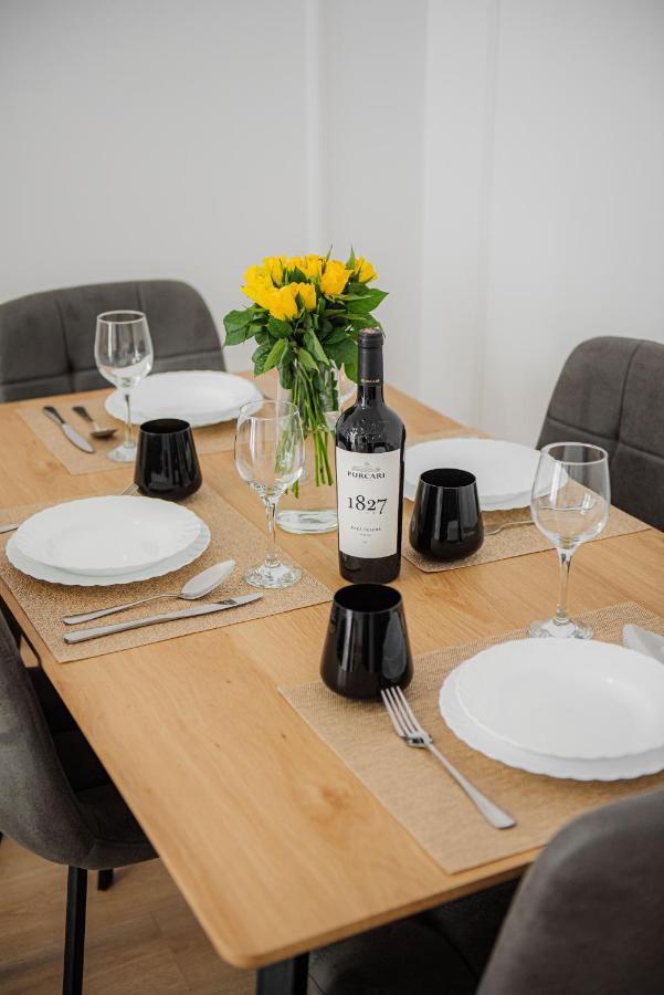 Modern Apartment In Тимишоара Екстериор снимка