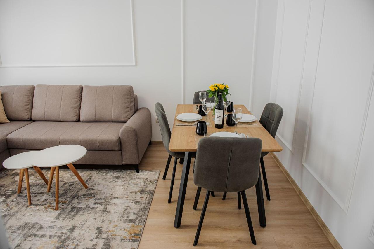 Modern Apartment In Тимишоара Екстериор снимка