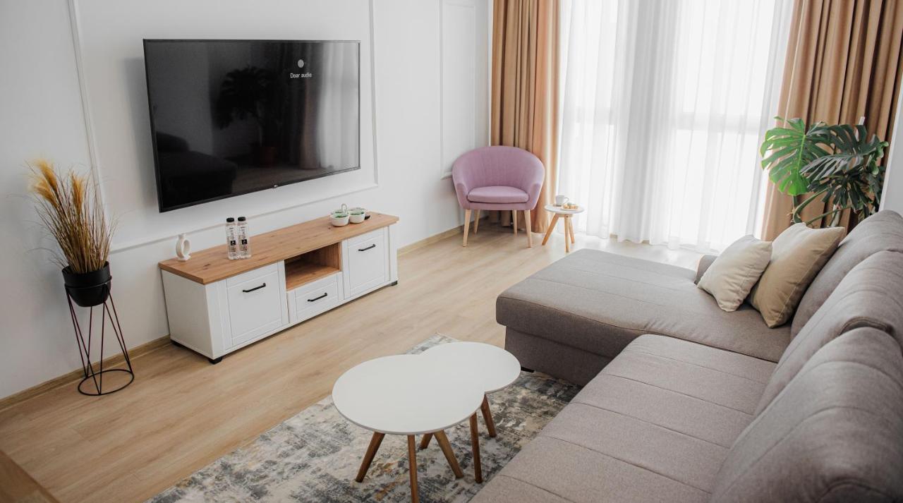 Modern Apartment In Тимишоара Екстериор снимка