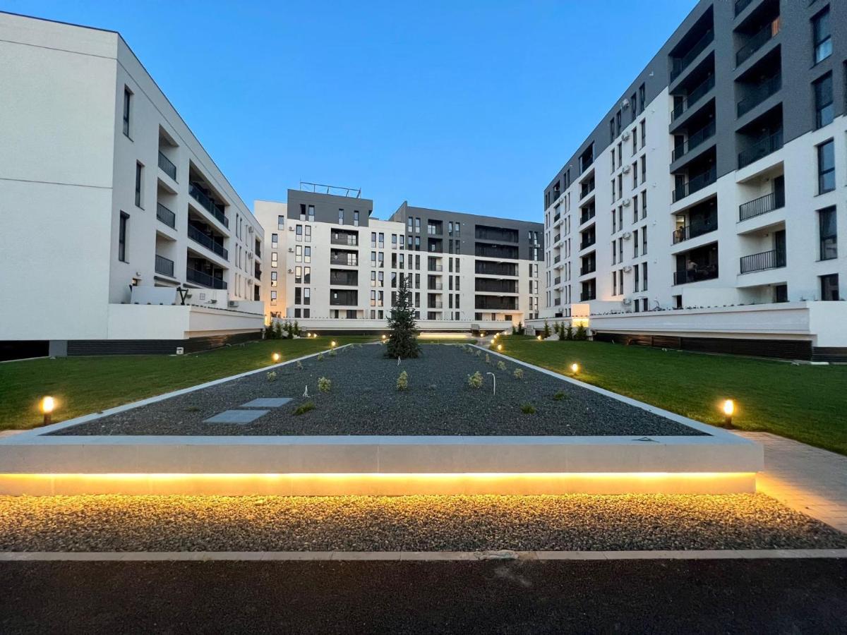 Modern Apartment In Тимишоара Екстериор снимка