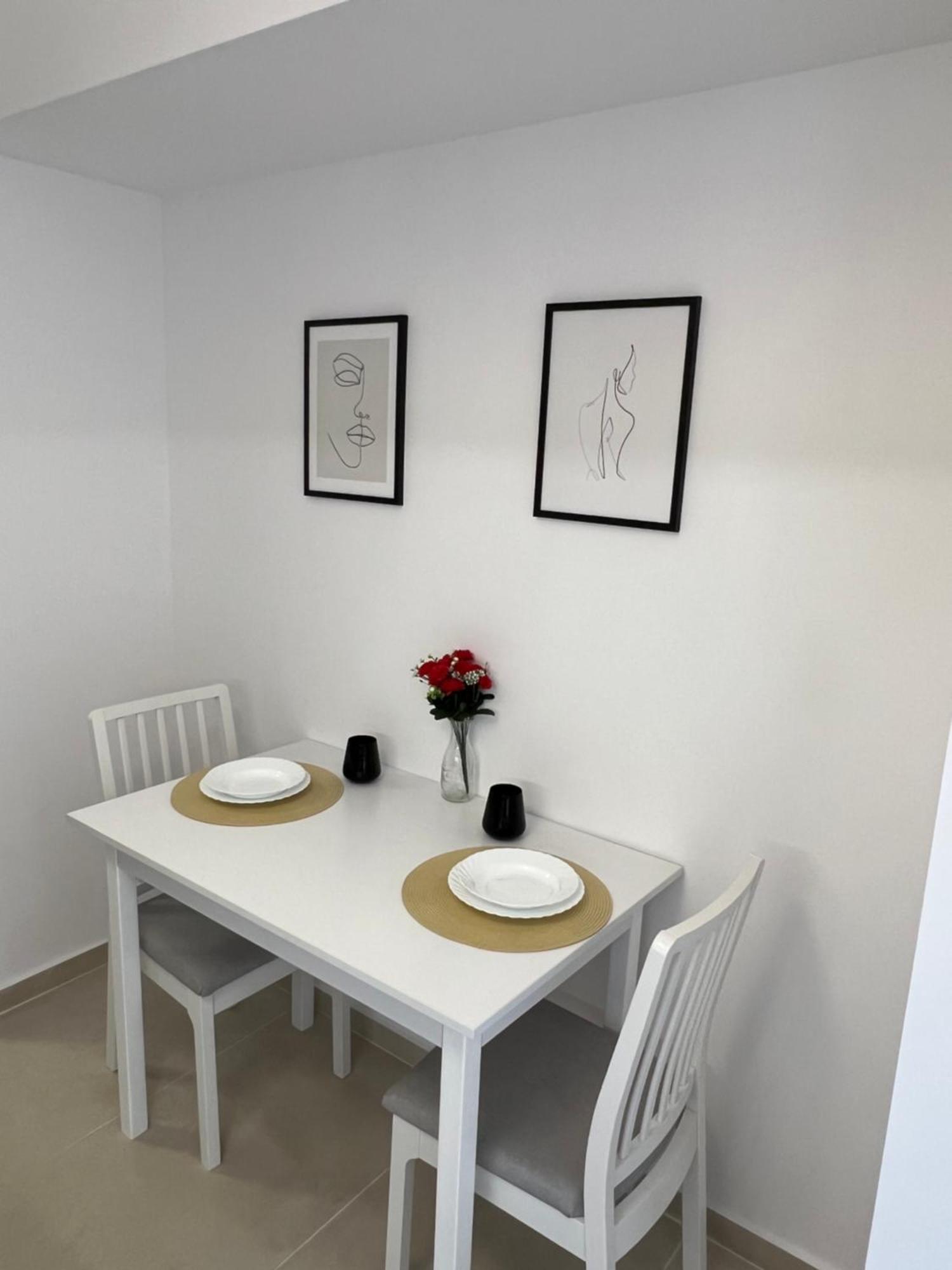 Modern Apartment In Тимишоара Екстериор снимка
