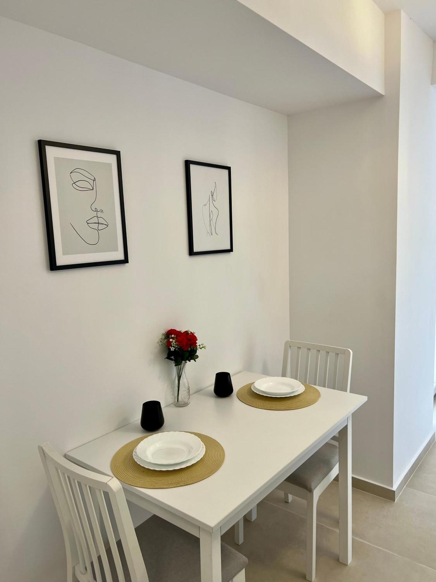Modern Apartment In Тимишоара Екстериор снимка